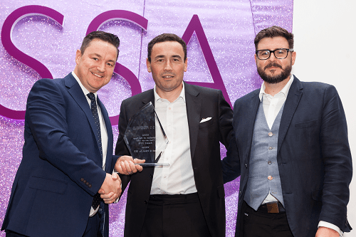 Award 2018 Winner Visit and Poken Innovation of the Year Tech and non Tech 500